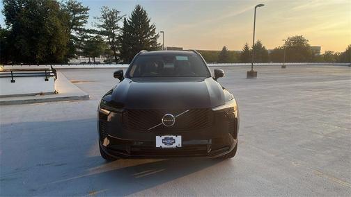 2026 Volvo XC90 Ultra Dark Theme, B6 AWD Gas (mild hybrid), Gasoline, 7 Seats