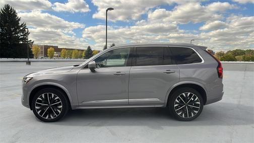 2026 Volvo XC90 B6 Plus 7-Seater