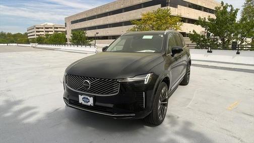 2025 Volvo XC90 B6 Plus 7-Seater