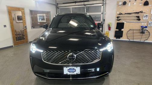 2026 Volvo XC90 Plus, B6 AWD Gas (mild hybrid), Gasoline, Bright, 7 Seats