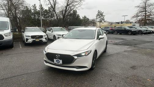 Snowflake White Pearl Mica 2019 Mazda Mazda3 FWD