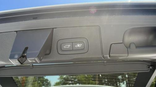 2025 Volvo XC60 B5 Core