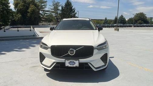 2025 Volvo XC60 B5 Core