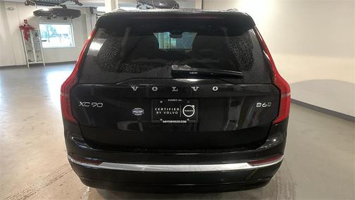 2025 Volvo XC90 B6 Plus 7-Seater