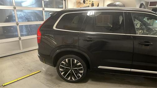 2025 Volvo XC90 B6 Plus 7-Seater