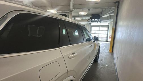 2025 Volvo XC90 B6 Plus 7-Seater