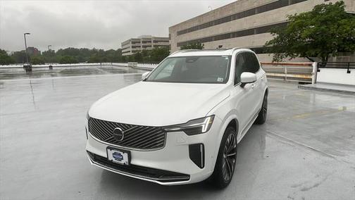 2025 Volvo XC90 B6 Plus 7-Seater