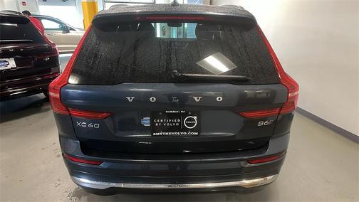 2022 Volvo XC60 B6 Inscription