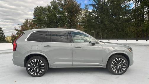 2026 Volvo XC90 Plus, B6 AWD Gas (mild hybrid), Gasoline, Bright, 7 Seats