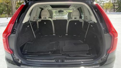 2022 Volvo XC90 Recharge Plug-In Hybrid T8 Inscription Expression 6 Passenger