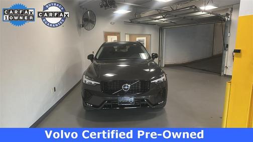 2025 Volvo XC60 B5 Plus