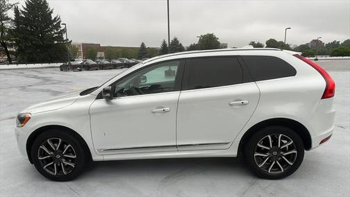 2017 Volvo XC60 T6 Dynamic
