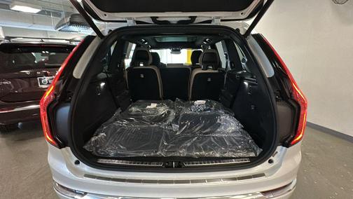 2026 Volvo XC90 Plus, B6 AWD Gas (mild hybrid), Gasoline, Bright, 7 Seats