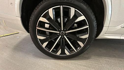 2026 Volvo XC90 Plus, B6 AWD Gas (mild hybrid), Gasoline, Bright, 7 Seats