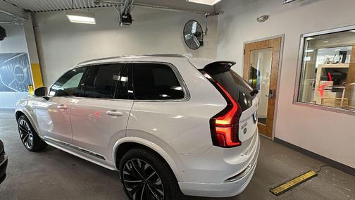 2026 Volvo XC90 Plus, B6 AWD Gas (mild hybrid), Gasoline, Bright, 7 Seats