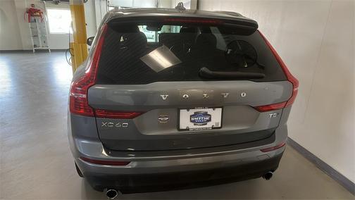 2019 Volvo XC60 T5 Momentum