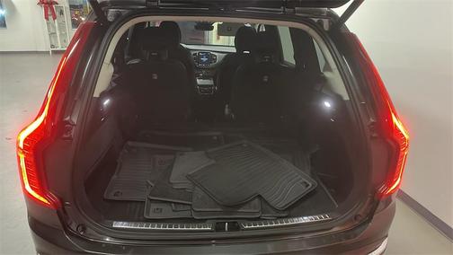 2023 Volvo XC90 B6 Plus 6-Seater