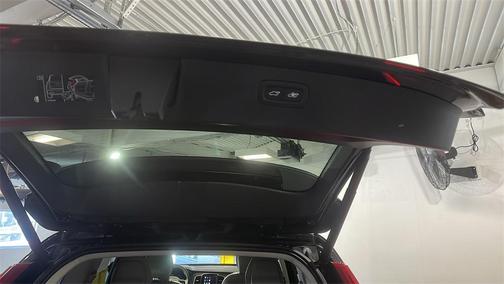 2023 Volvo XC90 B5 Core