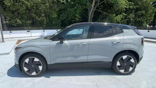 2025 Volvo EX30 Twin Motor Plus