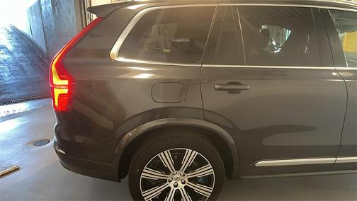 2023 Volvo XC90 B6 Ultimate 7-Seater