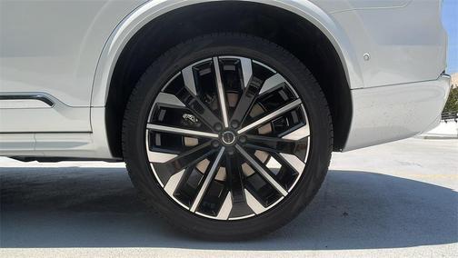 2026 Volvo XC90 Plus, B6 AWD Gas (mild hybrid), Gasoline, Bright, 7 Seats