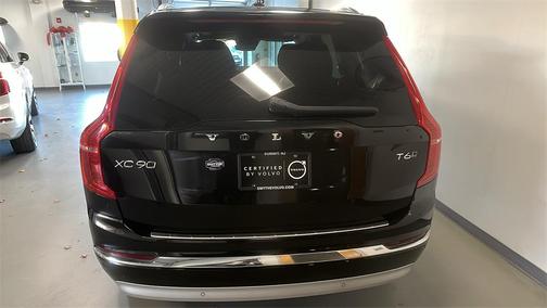 2022 Volvo XC90 T6 Inscription