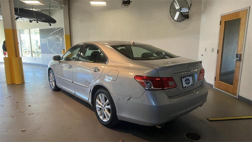 2011 Lexus ES 350 Base