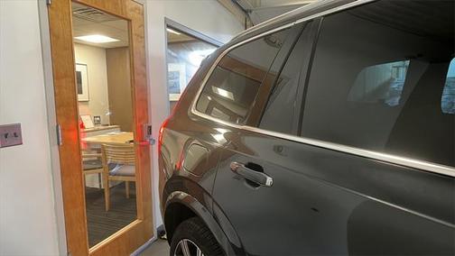 2022 Volvo XC90 T6 Inscription