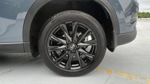 2023 Mazda CX-5 Carbon Edition