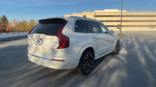 2026 Volvo XC90 B6 Plus 7-Seater