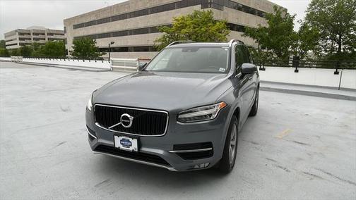 2019 Volvo XC90 T5 Momentum