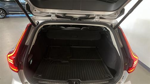 2024 Volvo V60 Cross Country B5 Plus