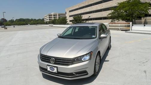 2016 Volkswagen Passat 1.8T SE