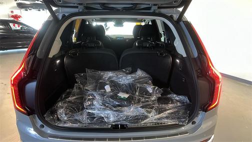 2026 Volvo XC90 B6 Plus 7-Seater