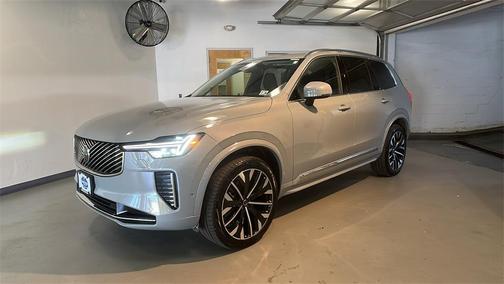 2026 Volvo XC90 B6 Plus 7-Seater