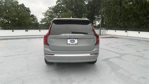 2026 Volvo XC90 B6 Core