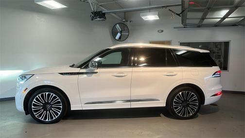 2022 Lincoln Aviator Black Label AWD
