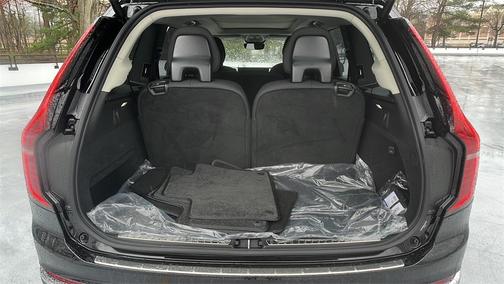 2025 Volvo XC90 B6 Plus 7-Seater