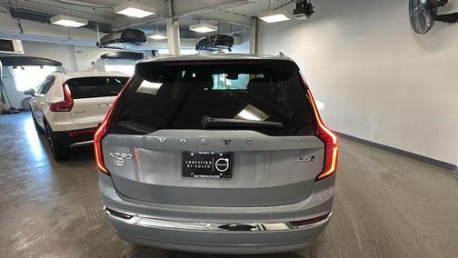 2025 Volvo XC90 B6 Plus 7-Seater