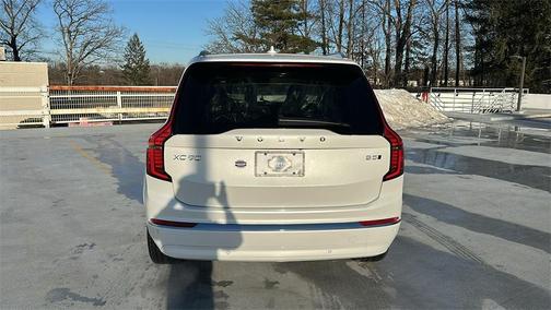 2026 Volvo XC90 Core, B5 AWD Gas (mild hybrid), Gasoline, Bright, 7 Seats