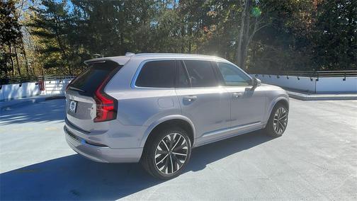 2026 Volvo XC90 B6 Plus 7-Seater