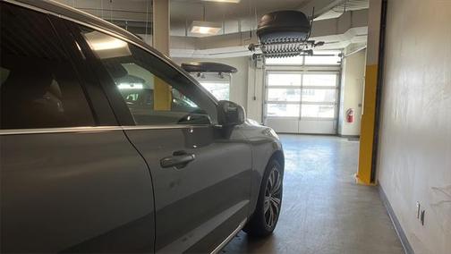 2022 Volvo XC60 B6 Inscription