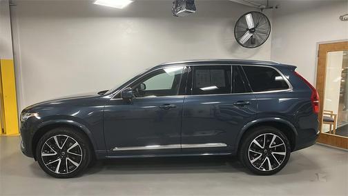 2023 Volvo XC90 B6 Plus 7-Seater