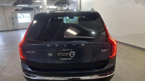 2025 Volvo XC90 B5 Plus 7-Seater