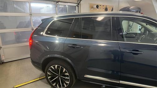 2025 Volvo XC90 B5 Plus 7-Seater