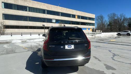 2026 Volvo XC90 Core, B5 AWD Gas (mild hybrid), Gasoline, Bright, 7 Seats