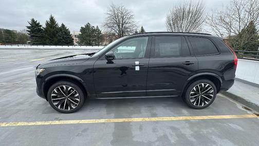 Onyx Black Metallic 2026 Volvo XC90 Ultra Dark Theme, B6 AWD Gas (mild hybrid), Gasoline, 6 Seats