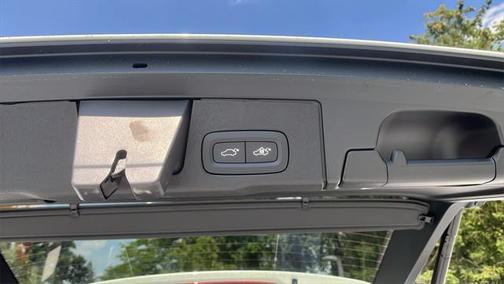 2025 Volvo XC60 B5 Core