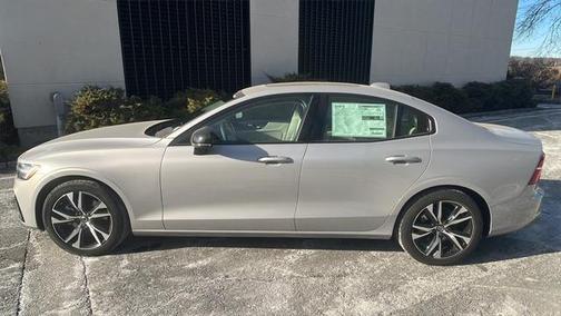 2025 Volvo S60 Core