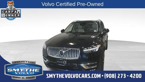 Onyx 2024 Volvo XC90 B5 Core Bright Theme